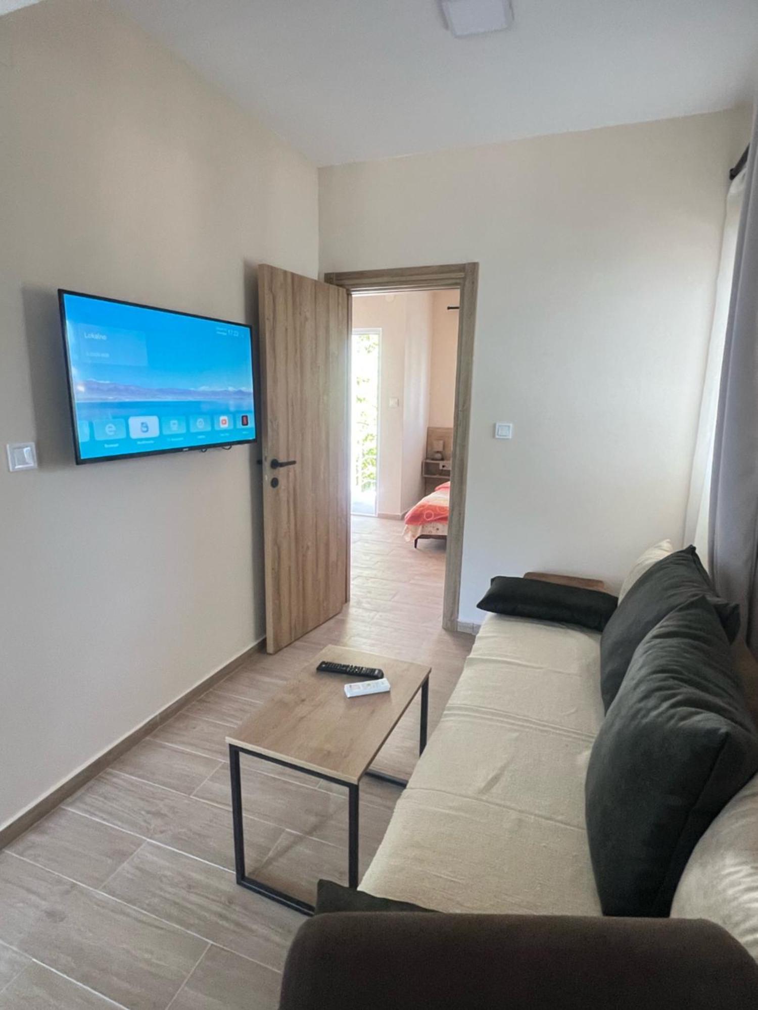 Herceg Novi Appartement Buitenkant foto